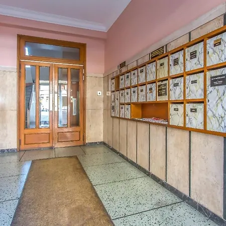 Le Spacieux 2 Apartment